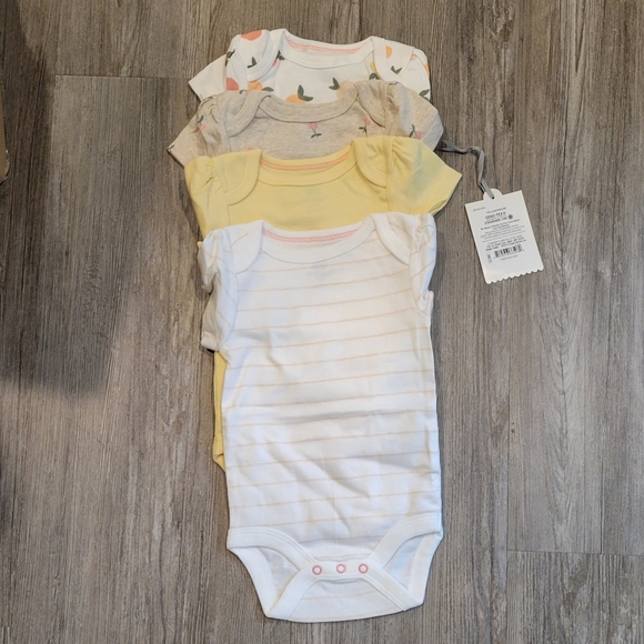 Cat & Jack Other - 0-3 Months | 4 pack onsies